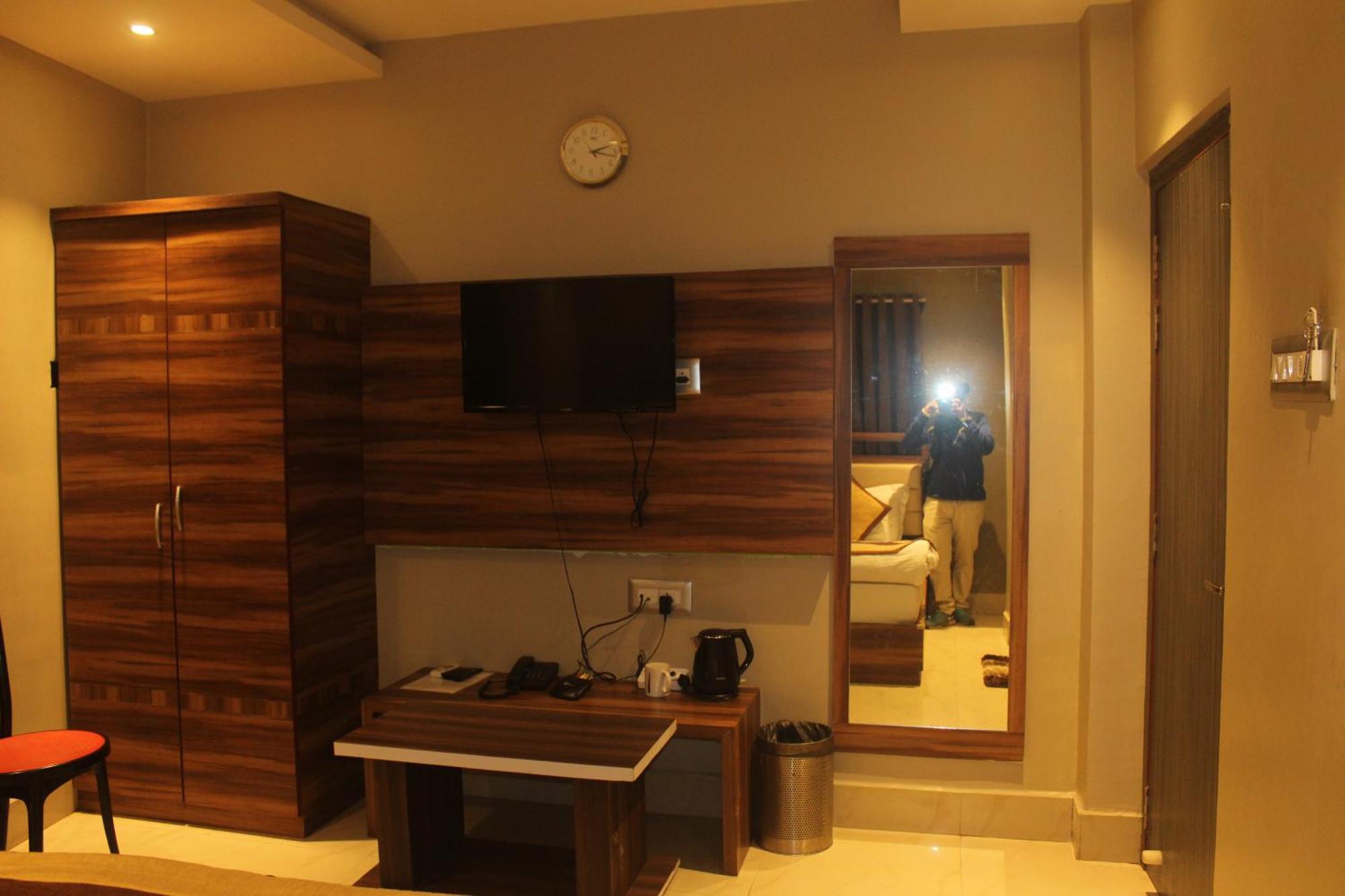 Hotel Oishi Plaza Mukutmanipur Luaran gambar