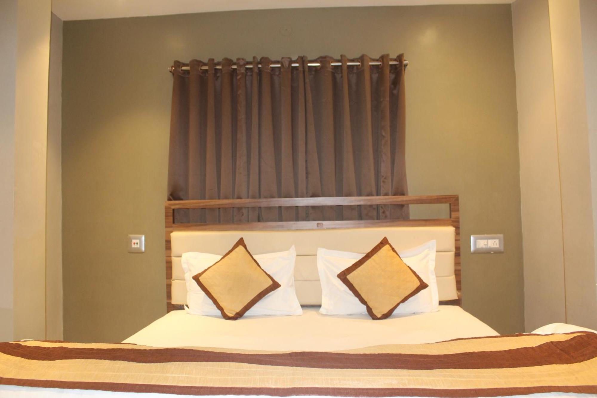 Hotel Oishi Plaza Mukutmanipur Luaran gambar