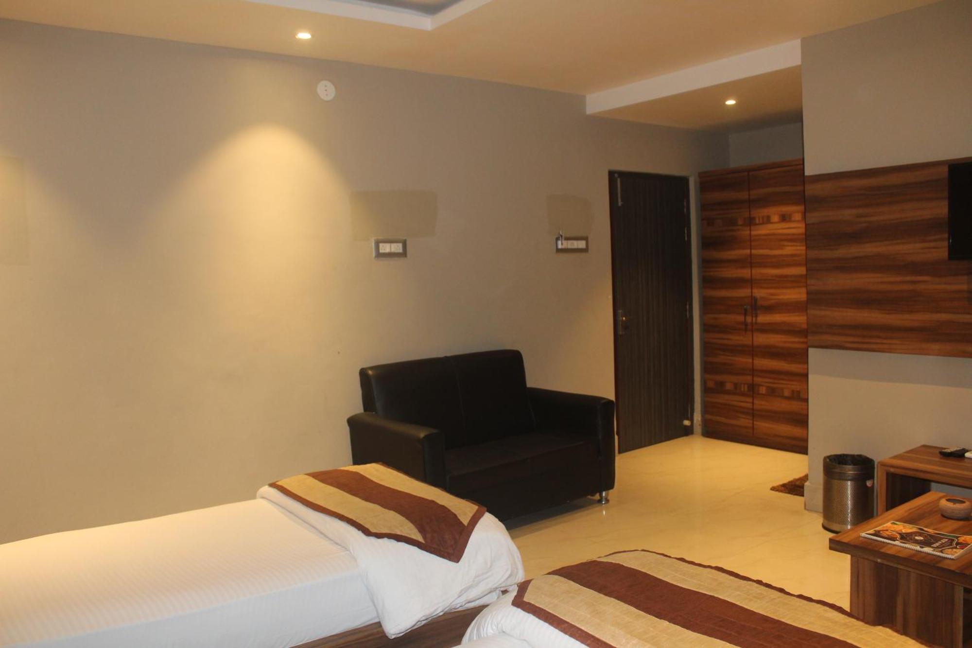 Hotel Oishi Plaza Mukutmanipur Luaran gambar