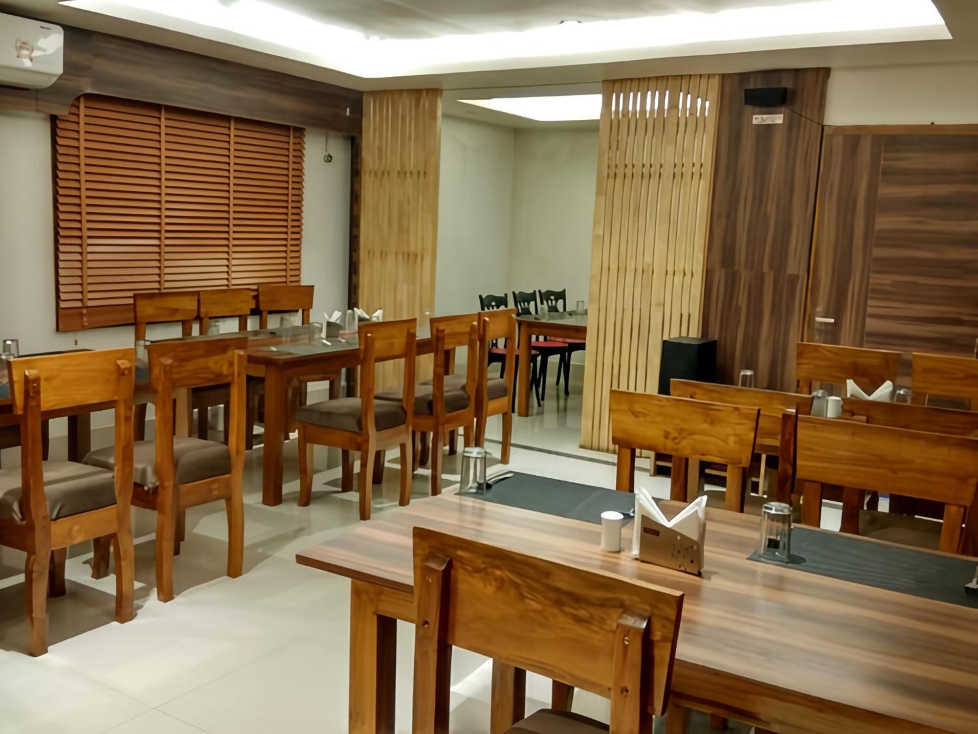 Hotel Oishi Plaza Mukutmanipur Luaran gambar