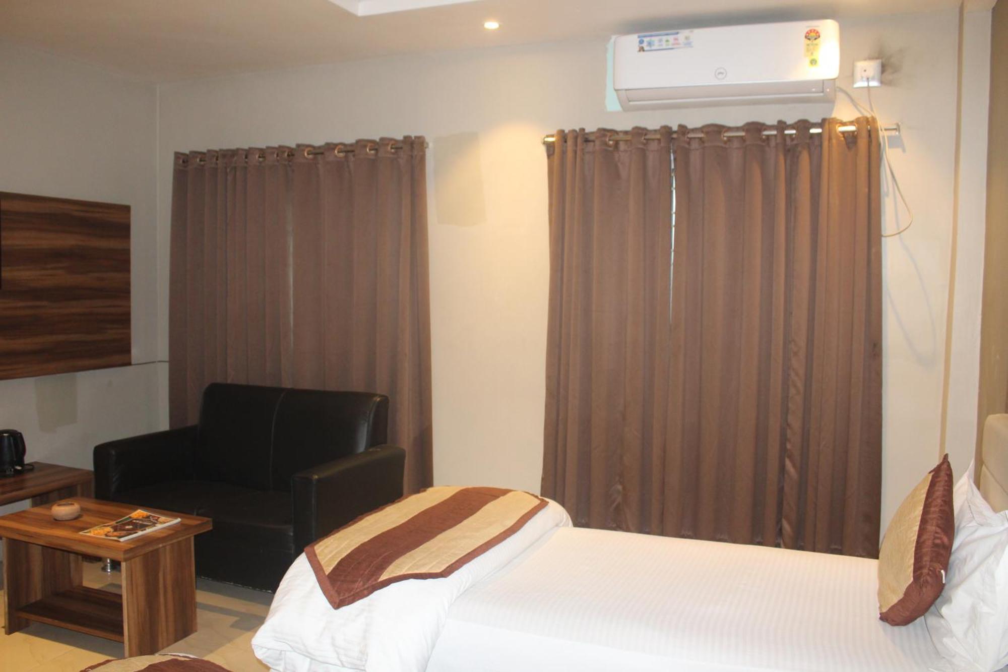Hotel Oishi Plaza Mukutmanipur Luaran gambar